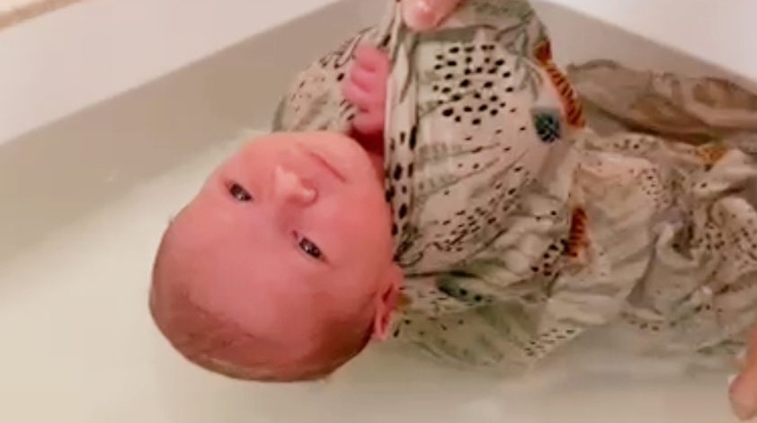 massage postnatal 95